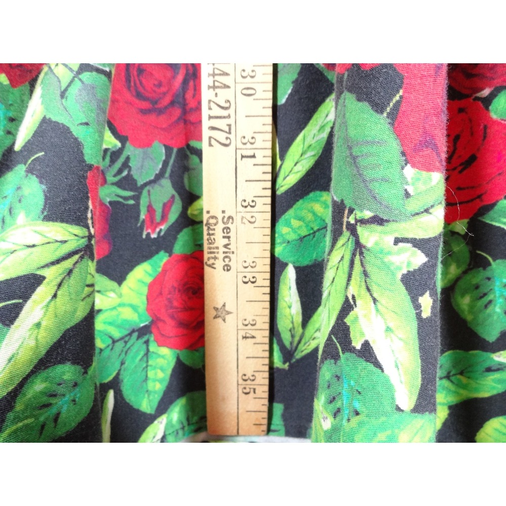 Unique Vintage Rose Floral Dress Medium Black Red Rockabilly Pinup Swing Goth - Picture 7 of 12